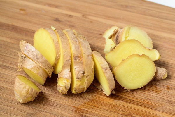 Gừng tươi chứa nhiều khoáng chất chống oxy hóa rất tốt.