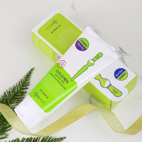 bọt làm sạch chăm sóc rạp hát trung gian