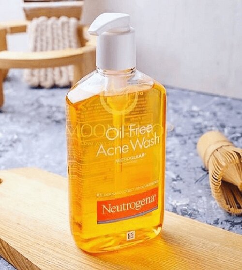 sua rua mat neutrogena oil free acne wash 1 1