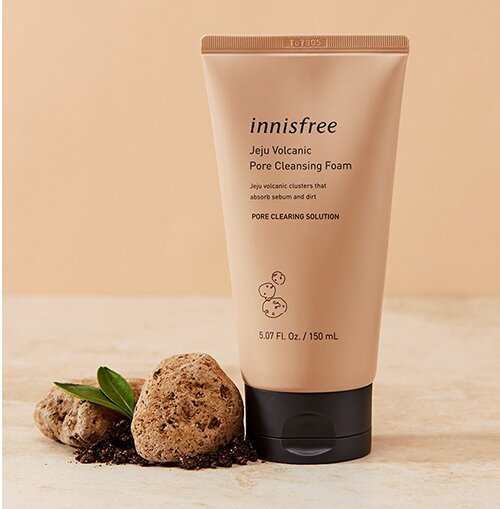 Review Sữa rửa mặt Innisfree có tốt không? Giá bao nhiêu, mua ở đâu 6 sua rua mat tro nui lua innisfree jeju volcanic pore cleansing foam
