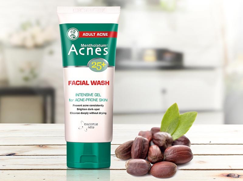 Review 10 Sản Phẩm Acnes Sữa Rửa Mặt Tốt Nhất Hiện Nay 4 Acnes 25 Facial Wash la dong san pham sua rua mat danh cho nhung nguoi co lan da mun