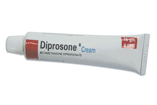 8 Loại Thuốc Bôi Viêm Da Tiếp Xúc Tốt Nhất Hiện Nay 2023 6 Thuốc bôi Diprosone cũng là một trong những loại thuốc được bác sĩ chỉ định để điều trị viêm da tiếp xúc