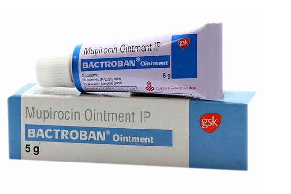 8 Loại Thuốc Bôi Viêm Da Tiếp Xúc Tốt Nhất Hiện Nay 2023 3 Trong thuốc Bactroban ointment chứa nhiều hoạt chất có khả năng làm lành những tổn thương do viêm da tiếp xúc gây nên