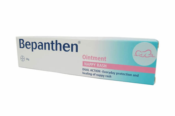 Trẻ sơ sinh bị chàm bôi thuốc gì? Top 3 loại thuốc tốt nhất 3 Bepanthen cream dòng kem trị chàm quen thuộc