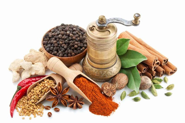Người bệnh nên sử dụng nhiều các loại gia vị trong bữa ăn