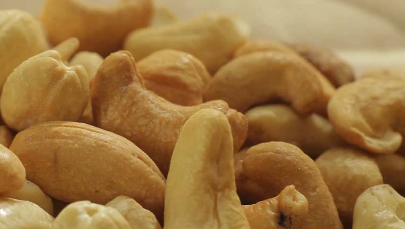 Hạt điều bao nhiêu calo? Ăn hạt điều có béo không? 10 Phương pháp Kento kết hợp với hạt điều mang lại hiệu quả giảm cân tốt