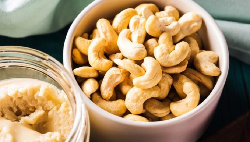 Hạt điều bao nhiêu calo? Ăn hạt điều có béo không? 6 Có nhiều cách ăn hạt điều để giảm cân