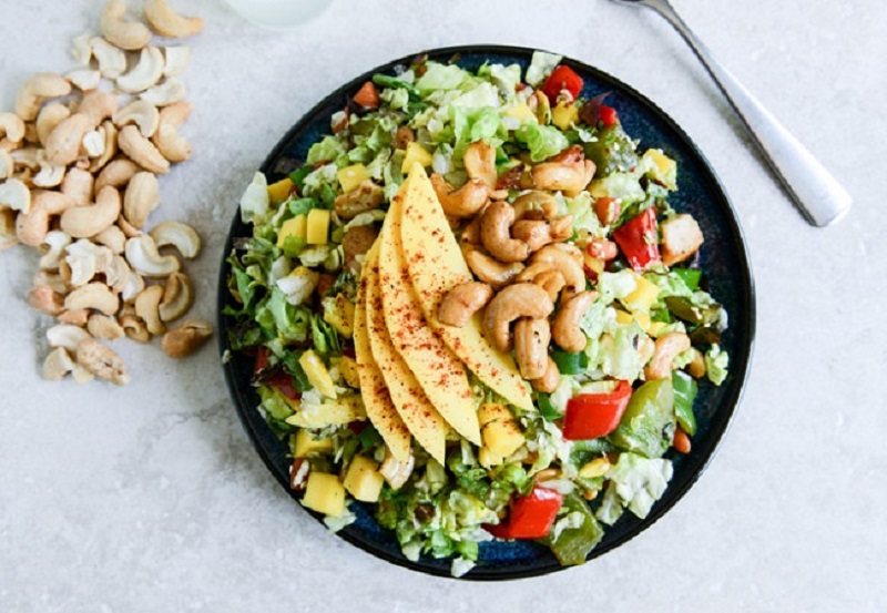 Hạt điều bao nhiêu calo? Ăn hạt điều có béo không? 7 Salad trộn hạt điều tốt cho cơ thể và vóc dáng