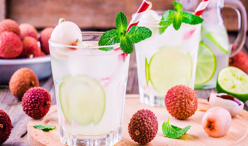 Bạn có thể dùng vải để làm nước detox giảm cân