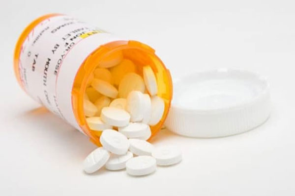Corticosteroid có thể điều trị hiệu quả bệnh chàm nhưng phải dùng theo đơn