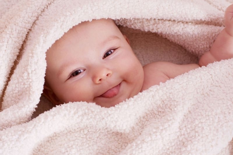 Không cho trẻ nhỏ uống nước đậu đen