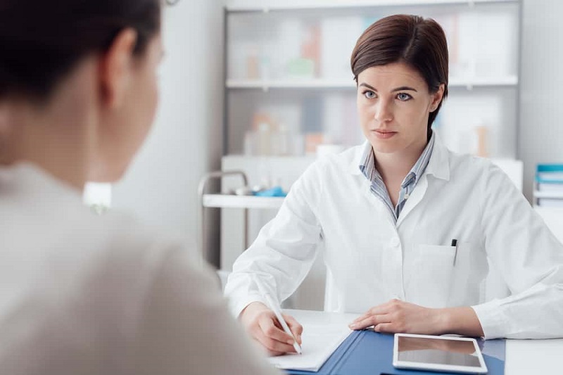 Uống thuốc giảm cân có ảnh hưởng gì không? 3 Trước khi sử dụng thuốc giảm cân, bạn nên tham khảo kỹ ý kiến của bác sĩ
