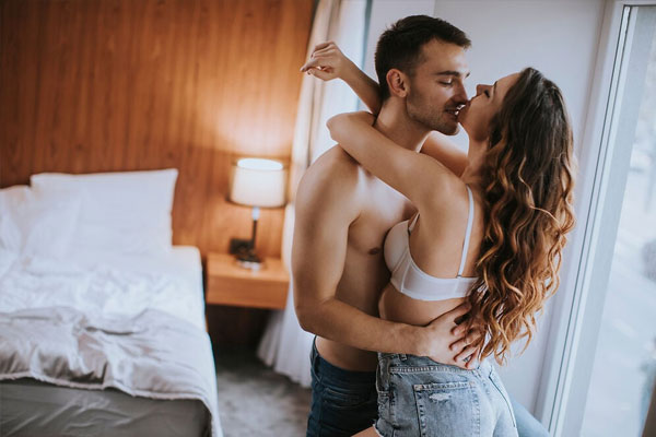 Thuốc với tác dụng mạnh giúp nàng tăng hưng phấn và dễ đạt khoái cảm khi quan hệ Thuốc với tác dụng mạnh giúp nàng tăng hưng phấn và dễ đạt khoái cảm khi quan hệ