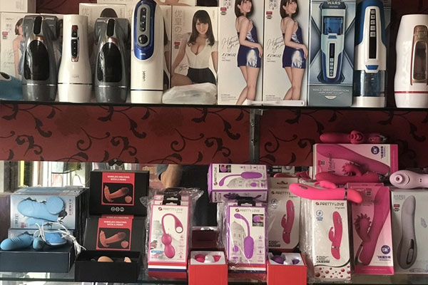 Cửa hàng đồ chơi người lớn Gun Shop
