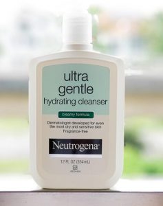 sua rua mat neutrogena ultra gentle hydrating cleanser