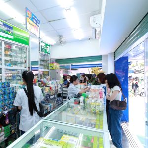 long chau can moc 1000 nha thuoc3 180 1